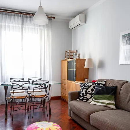 Visarno & Roomy Flat X6 With Parking شقة فلورنس