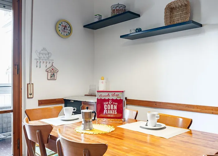 Guesthost - Visarno & Roomy Flat X6 With Parking Apartament