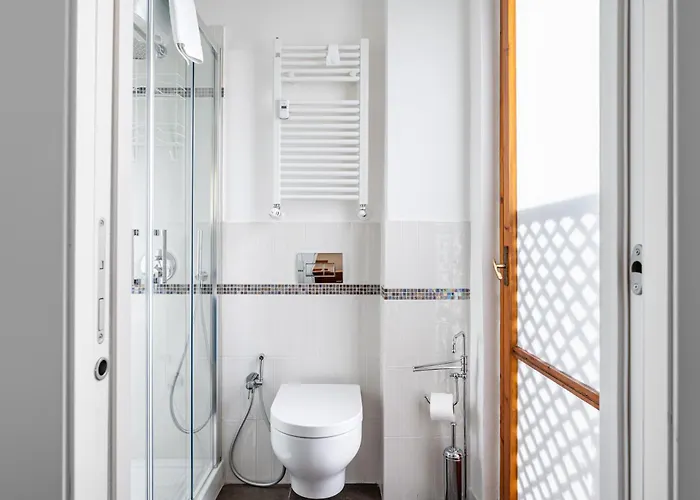 Apartament Guesthost - Visarno & Roomy Flat X6 With Parking *