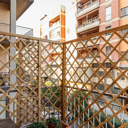 Visarno & Roomy Flat X6 With Parking
